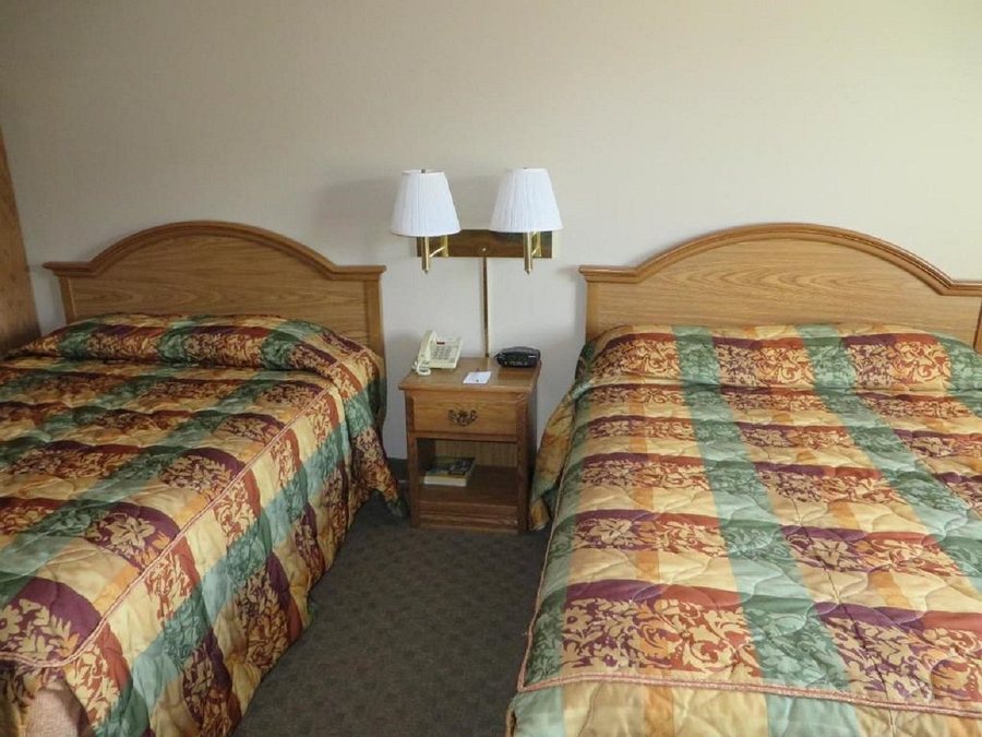 Country Inn Deerwood Deerwood Minnesota — Guest room