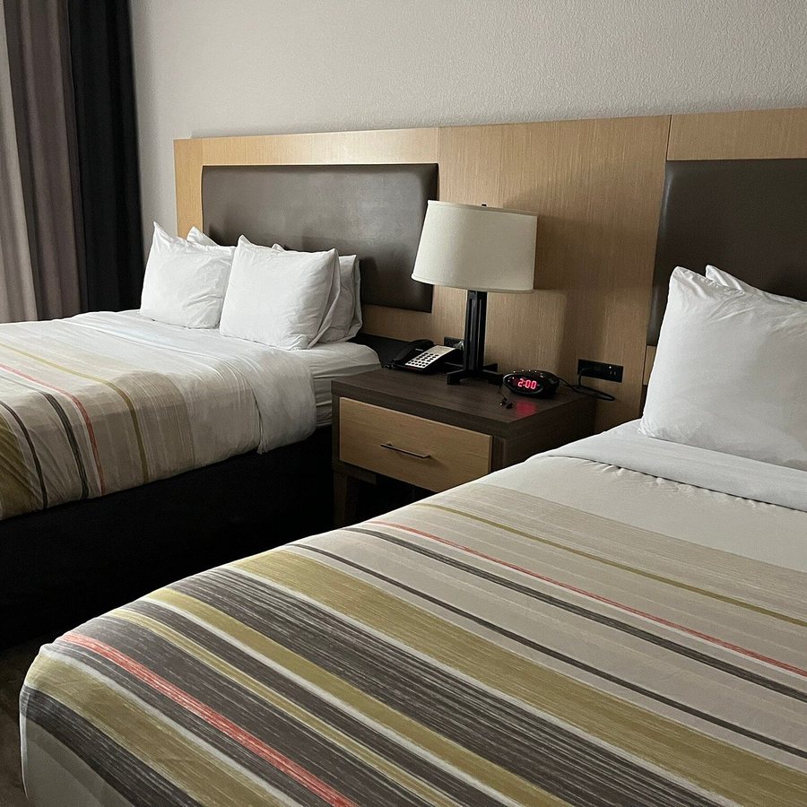Country Inn Suites by Radisson Austin North Pflugerville TX — Guest room