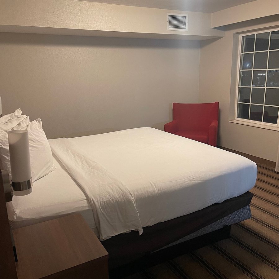 Country Inn Suites by Radisson Billings MT Billings Montana — Guest room