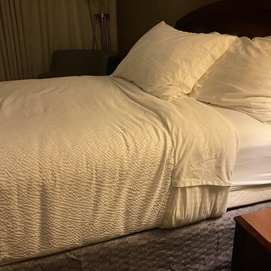 Country Inn Suites By Radisson Columbus edinburgh — Guest room