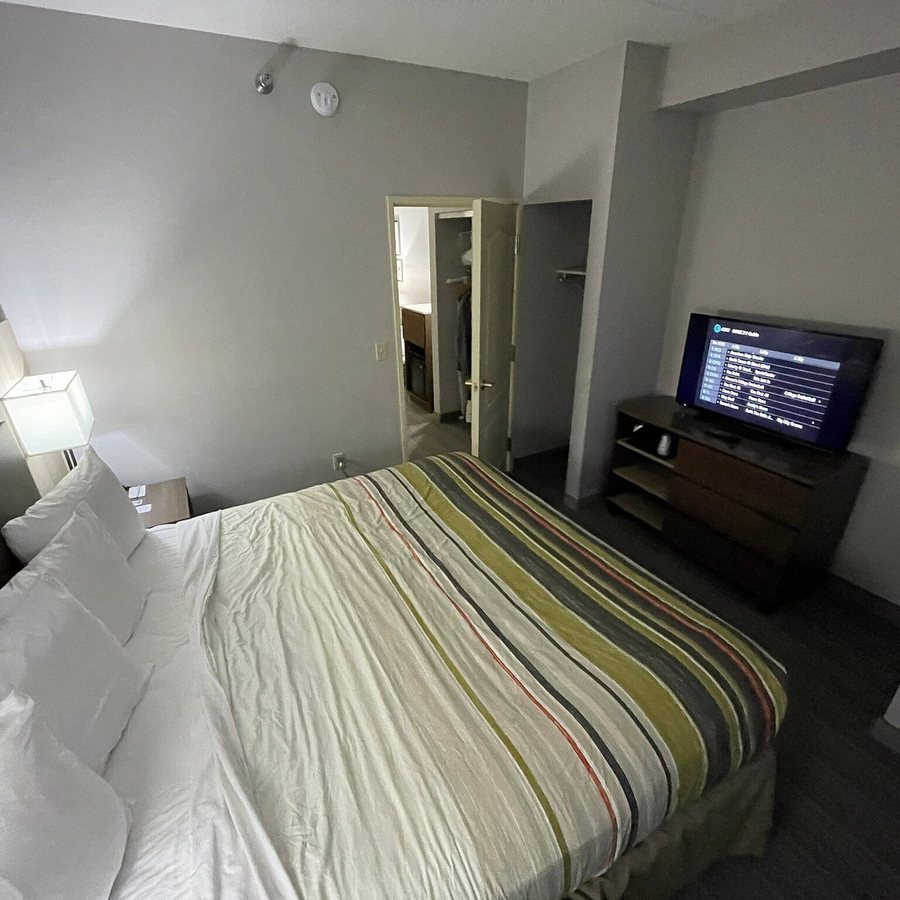 Country Inn Suites by Radisson Duluth North MN — Guest room