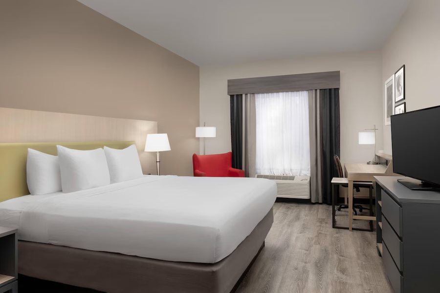 Country Inn Suites By Radisson Gainesville FL — Guest room
