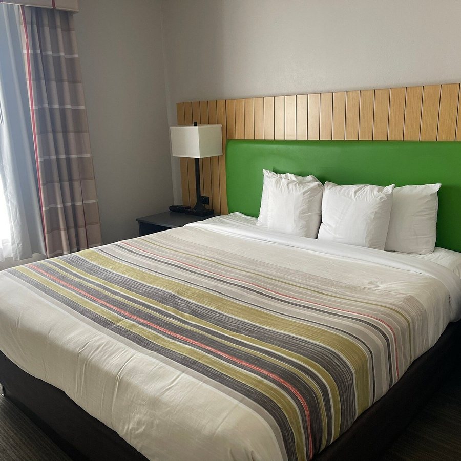 Country Inn Suites by Radisson Louisville East KY — Guest room