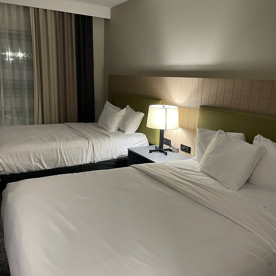 Country Inn Suites by Radisson Macon West GA — Guest room