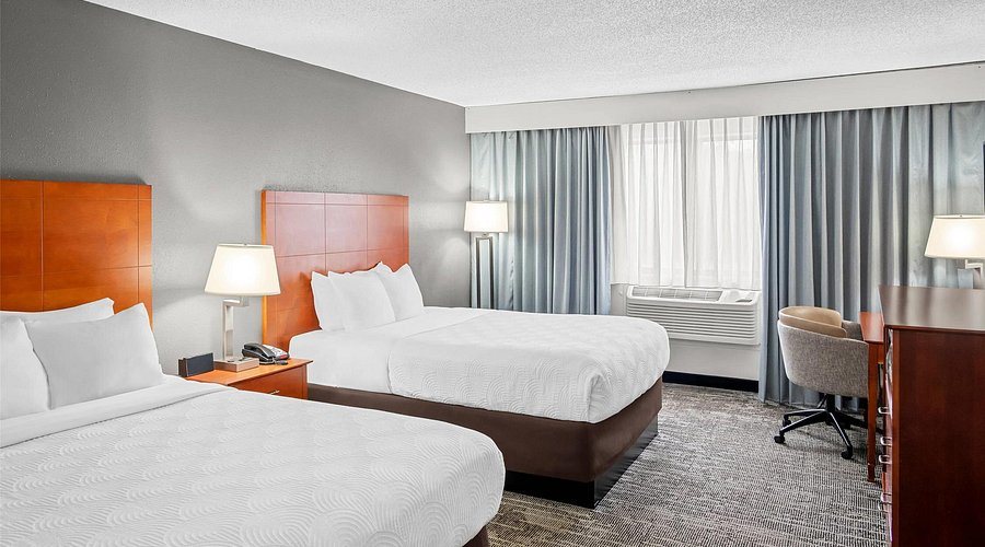 Country Inn Suites By Radisson Muskegon Mi — Guest room