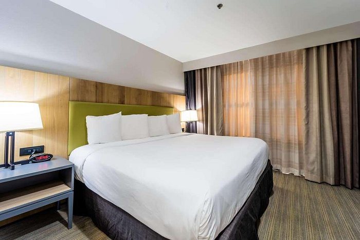 Country Inn Suites by Radisson Richmond I 95 South VA — Guest room