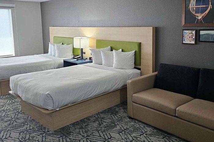 Country Inn Suites by Radisson Savannah Airport GA — Guest room