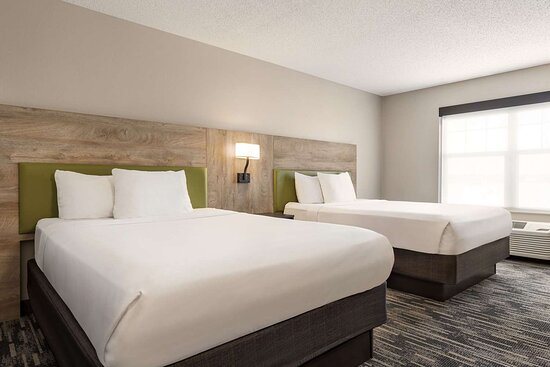 Country Inn Suites by Radisson St Cloud East MN — Guest room