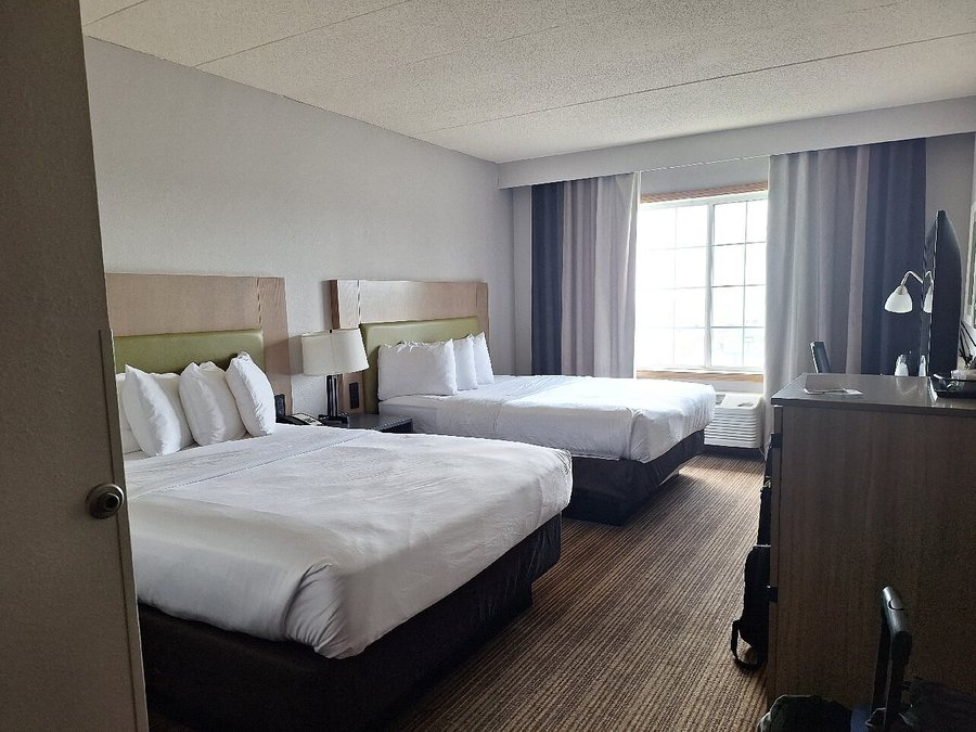Country Inn Suites by Radisson West Valley City UT — Guest room