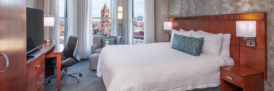 Courtyard by Marriott Boston Copley Square — Guest room