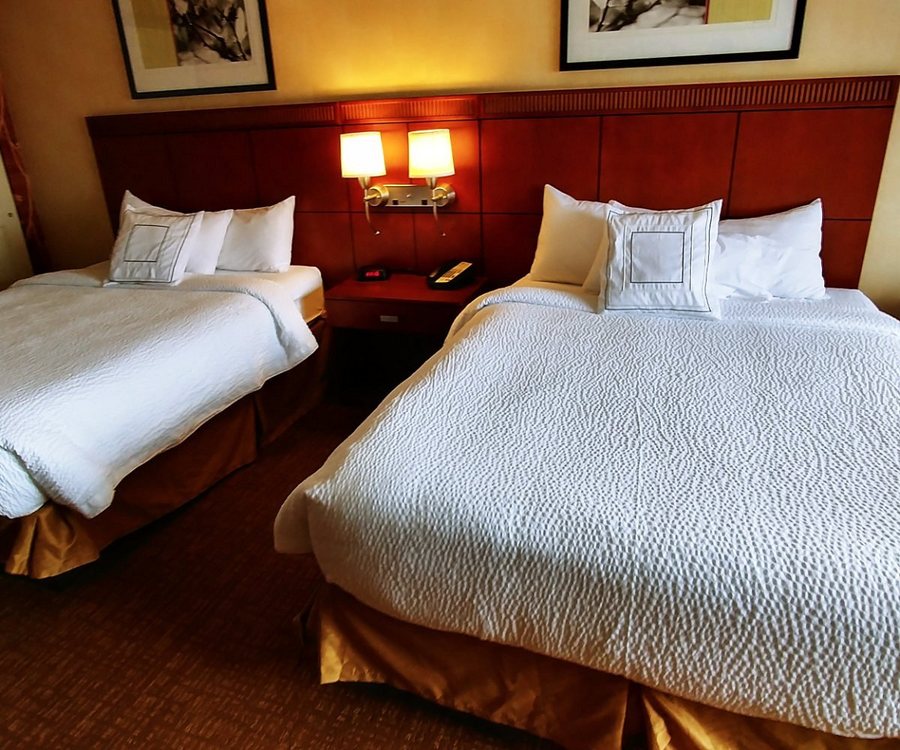 Courtyard by Marriott Missoula — Guest room