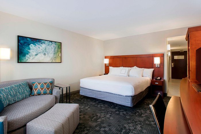 Courtyard by Marriott Myrtle Beach Barefoot Landing — Guest room