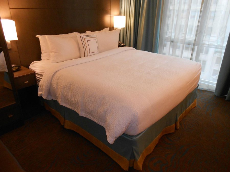 Courtyard by Marriott New York Manhattan Chelsea New York City New York — Guest room