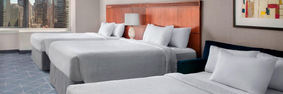 Courtyard by Marriott New York Manhattan Midtown East — Guest room