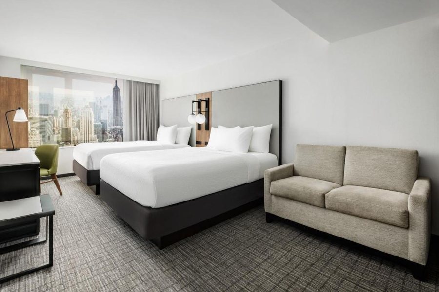 Courtyard by Marriott New York Manhattan Times Square New York City New York — Guest room