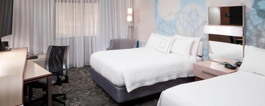 Courtyard by Marriott Pensacola West — Guest room