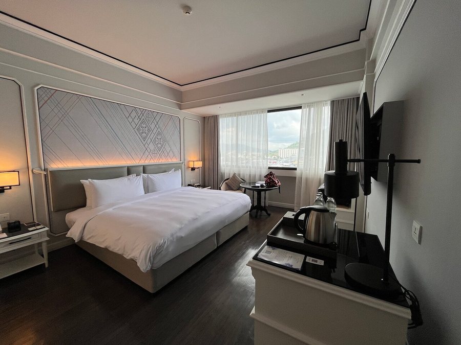 Courtyard by Marriott Phuket Town — Guest room