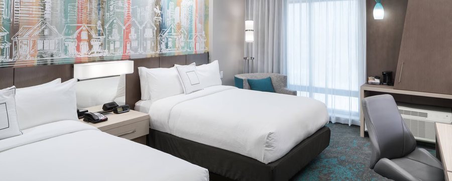 Courtyard Houston Heights I 10 — Guest room