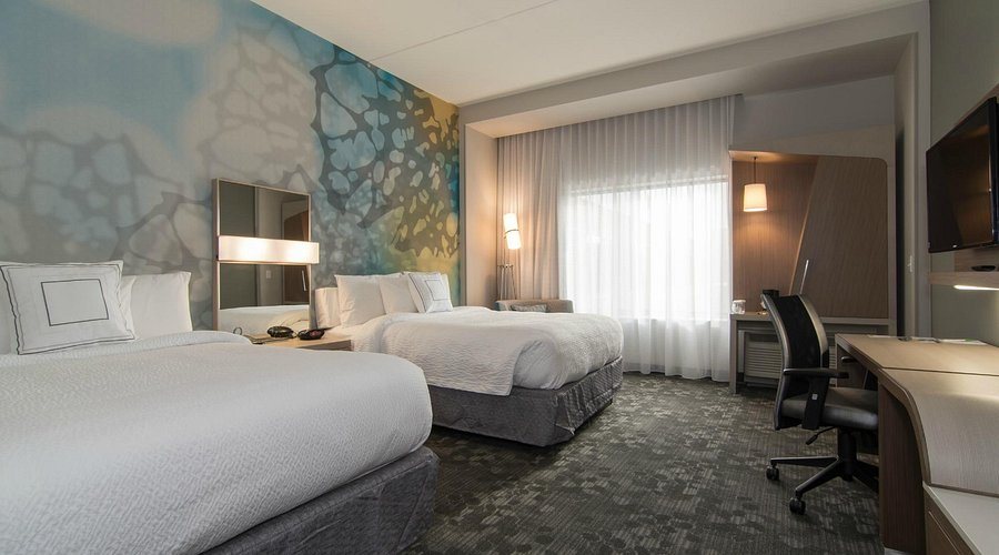 Courtyard Raleigh Durham Airport Brier Creek — Guest room