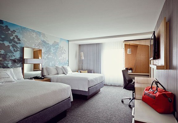 Courtyard St Louis Chesterfield — Guest room