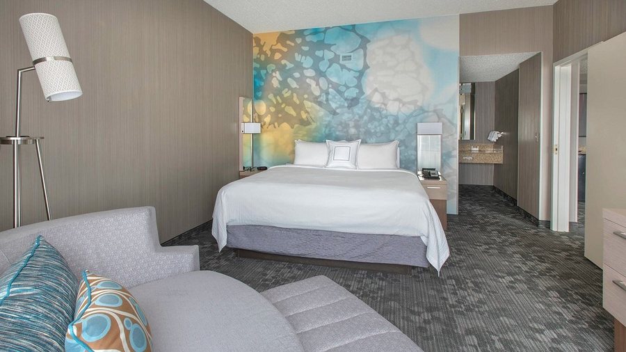 Courtyard Winter Haven Marriott — Guest room
