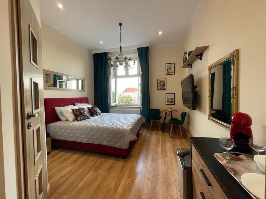 Cracow Central Aparthotel — Guest room