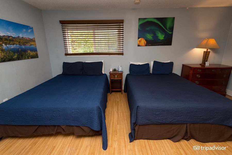 Creekwood Inn RV Park — Guest room
