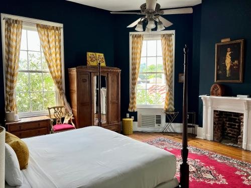 Creole Gardens Guesthouse Inn — Guest room