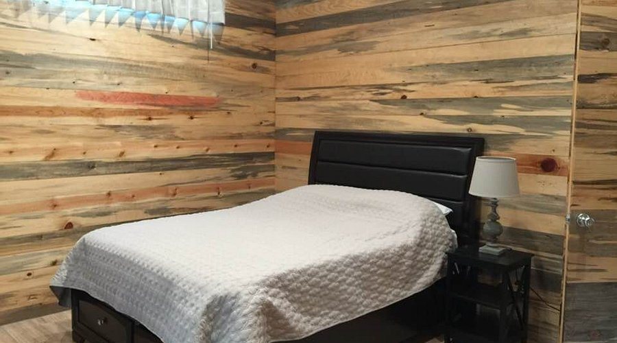 Crider s on the Frio — Guest room