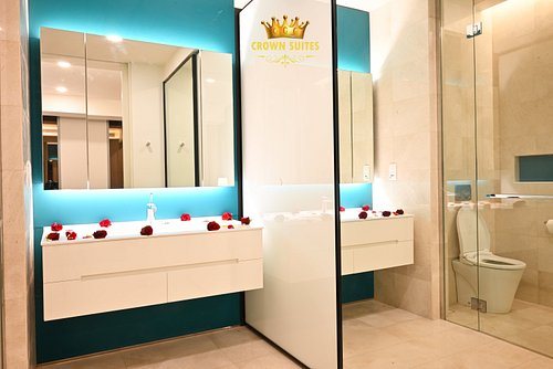 Crown Suites at Tropicana Residence KLCC Kuala Lumpur Kuala Lumpur Wilayah Perse — Bathroom