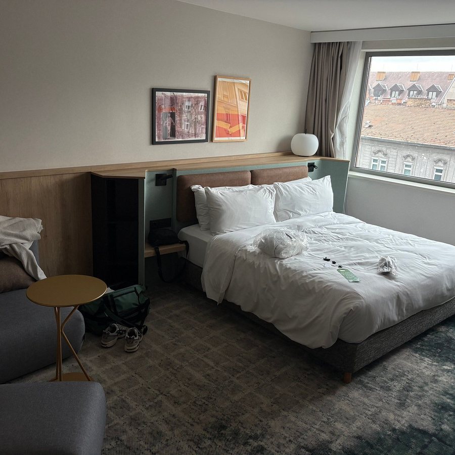 Crowne Plaza Budapest By IHG Budapest Central Hungary — Guest room