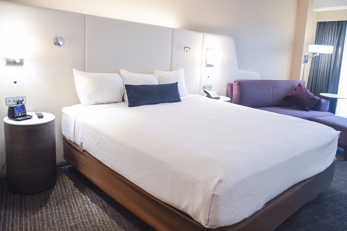 Crowne Plaza Cleveland At Playhouse Square By IHG — Guest room