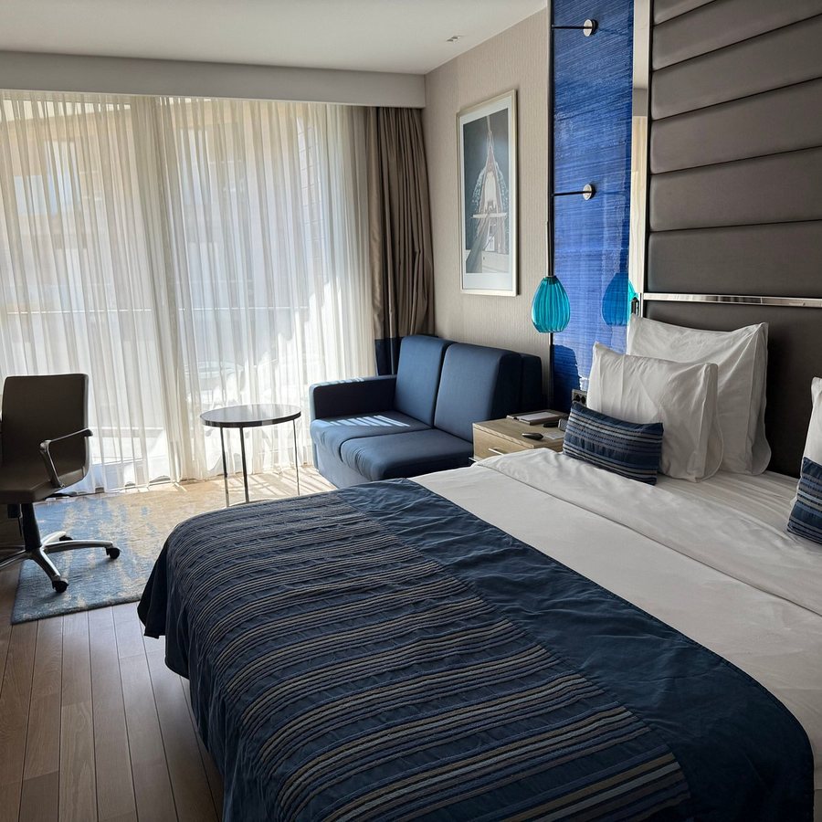 Crowne Plaza Istanbul Florya by IHG Istanbul — Guest room