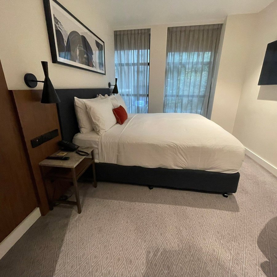 Crowne Plaza Sydney Darling Harbour By IHG — Guest room