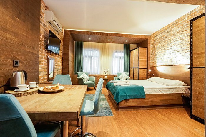 Cube Suites Istanbul — Guest room