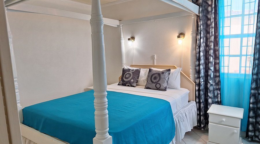 Cumber s Tropical Apartments — Guest room