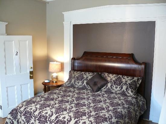 Cumberland Inn and Spa — Guest room