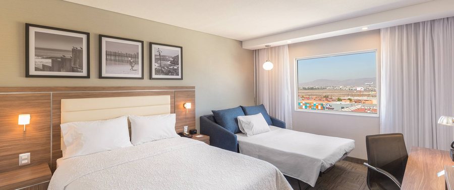 Dali Suites — Guest room