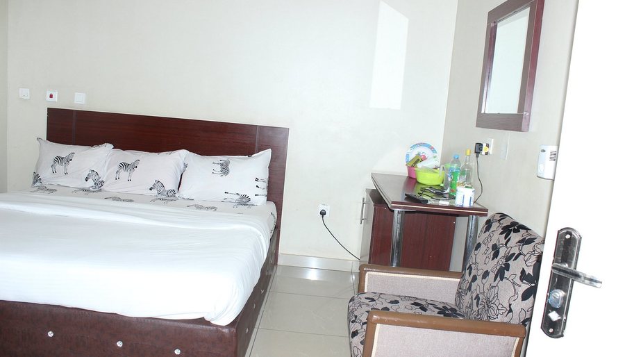 Daltons Banana Guest House — Guest room