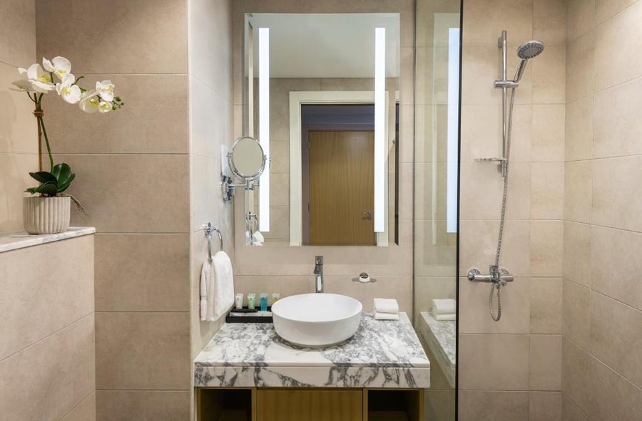 DAMAC Maison Aykon City Dubai — Bathroom