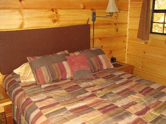 Dancing Sun Cabins — Guest room