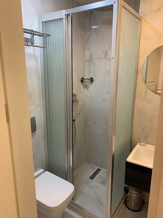 Darkmen Hotel Istanbul — Bathroom