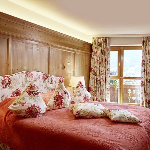 DAS EDELWEISS KITZBUHEL — Guest room