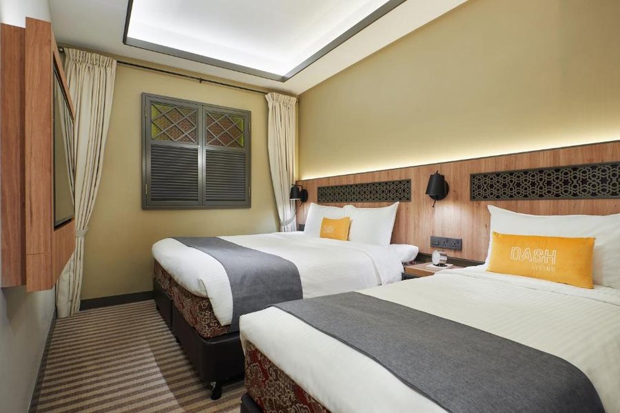 Dash Living Rochor — Guest room