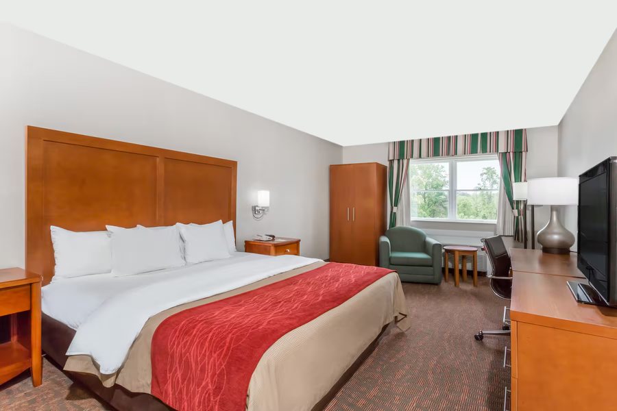 Days Inn by Wyndham Williamsburg Historic Area — Guest room