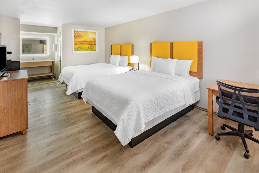 Days Inn Space Center — Guest room