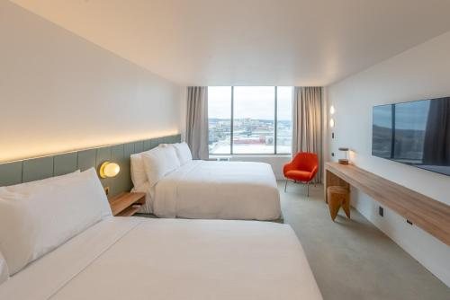 Dayton Vitality Hotel — Guest room