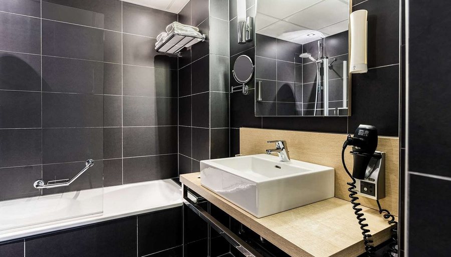 De Herbert Amsterdam — Bathroom