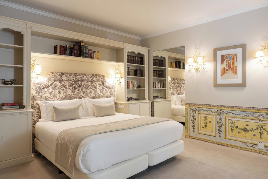 Dear Lisbon Valmor Palace — Guest room