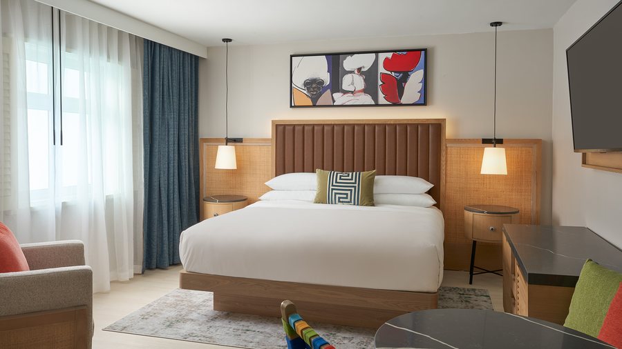 Decanter Hotel — Guest room